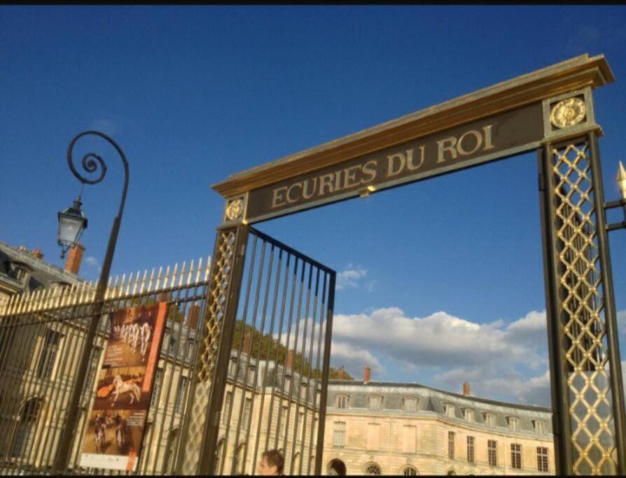 Le Lumineux 50 M² Gare/Chateau/Wifi/Netflix Versailles Esterno foto