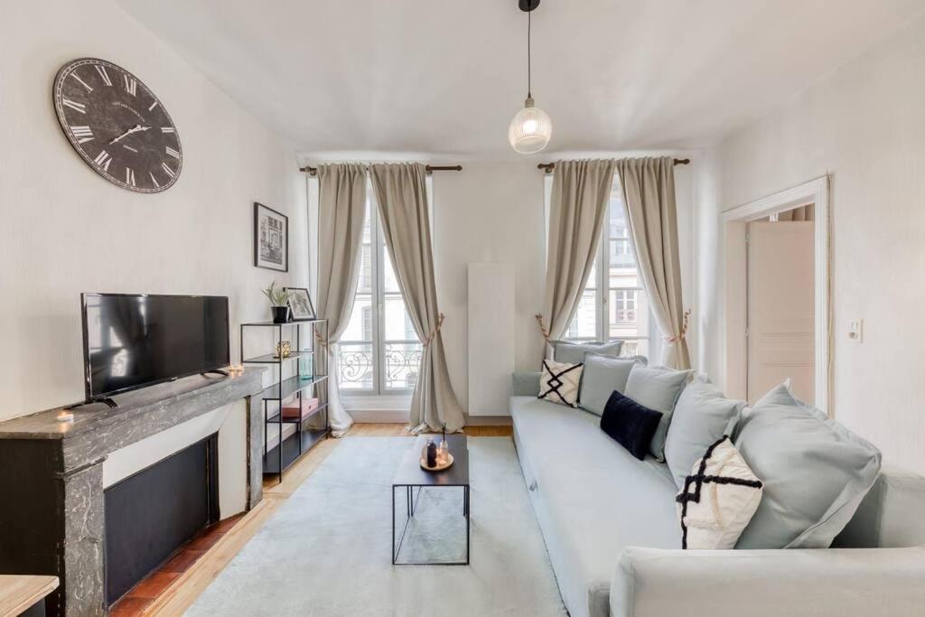 Le Lumineux 50 M² Gare/Chateau/Wifi/Netflix Versailles Esterno foto