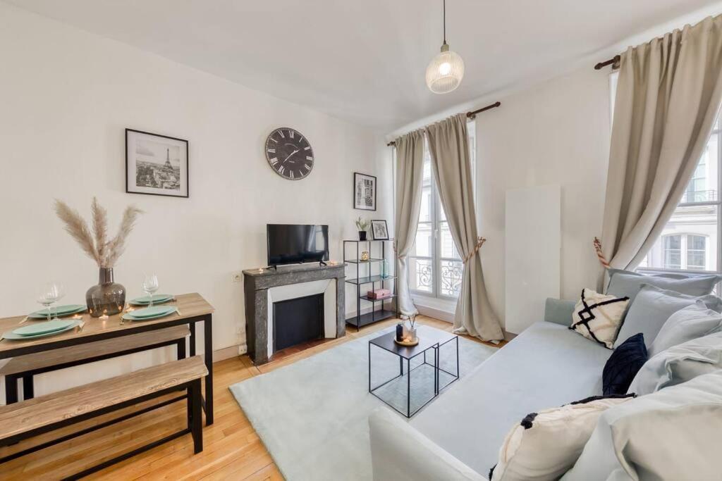 Le Lumineux 50 M² Gare/Chateau/Wifi/Netflix Versailles Esterno foto